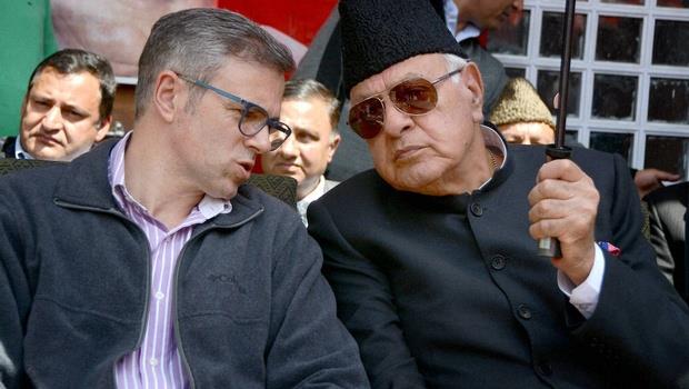 Dr. Farooq, Omar pay tributes to Late Ghulam Jeelani